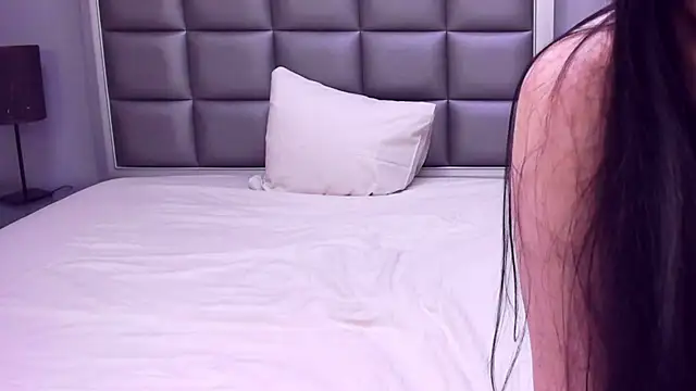 Snapshot of HellennSweet chatting on March 12, 11:54 am HellennSweet online show from March 12, 11:54 am