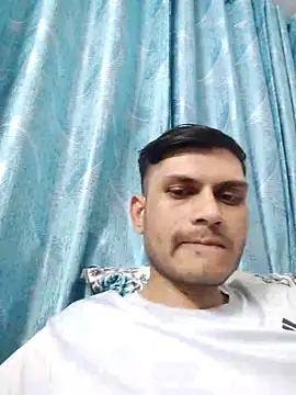 Snapshot of alex78265 chatting on September 20, 1:38 pm alex78265 online show from September 20, 1:38 pm