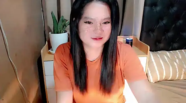 Snapshot of UrFuckingSweet_Angelxxx chatting on February 1, 3:28 pm UrFuckingSweet Angelxxx online show from February 1, 3:28 pm
