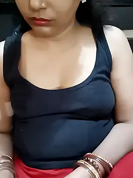 Snapshot of Diya_143 chatting on September 30, 7:47 am Diya 143 online show from September 30, 7:47 am