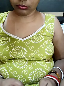 Snapshot of Diya_143 chatting on September 11, 8:47 am Diya 143 online show from September 11, 8:47 am