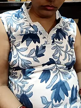Snapshot of Diya_143 chatting on October 15, 7:33 pm Diya 143 online show from October 15, 7:33 pm