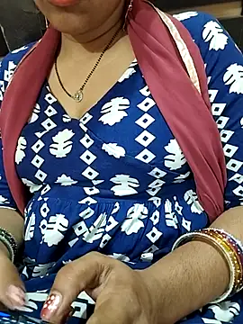 Diya 143 online show from April 25, 3:53 pm