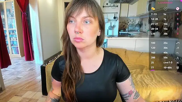 StacyTigerr online show from June 19, 8:53 am