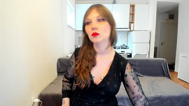 Snapshot of StacyTigerr chatting on February 25, 1:43 pm StacyTigerr online show from February 25, 1:43 pm
