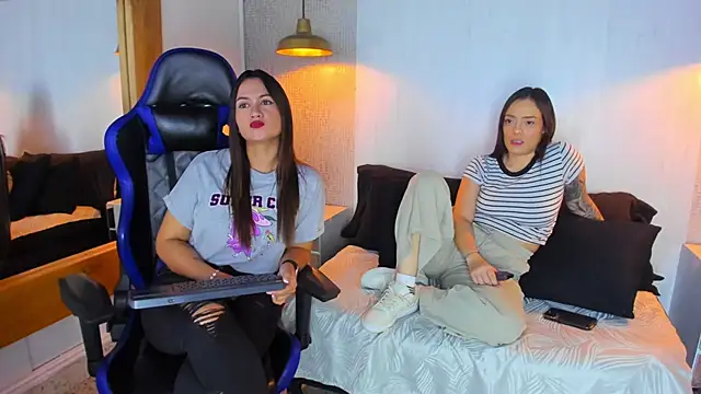 celestestars online show from April 17, 9:28 pm