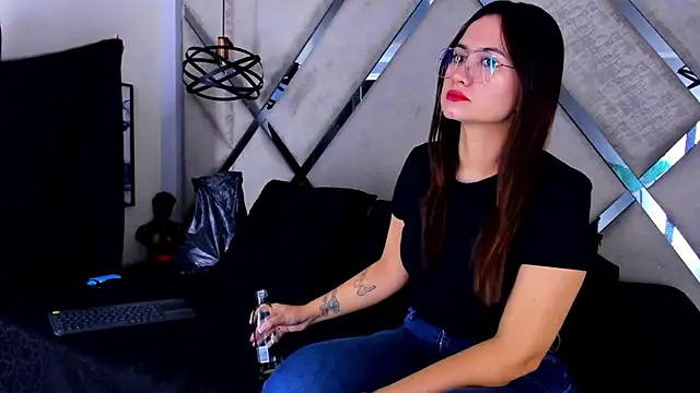 celestestars online show from October 23, 4:00 am