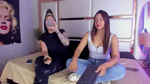 celestestars online show from March 19, 8:53 pm