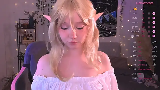 Snapshot of IrmaBell chatting on September 25, 10:38 pm IrmaBell online show from September 25, 10:38 pm