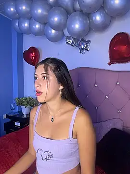 brenda moris01 online show from January 9, 9:33 pm