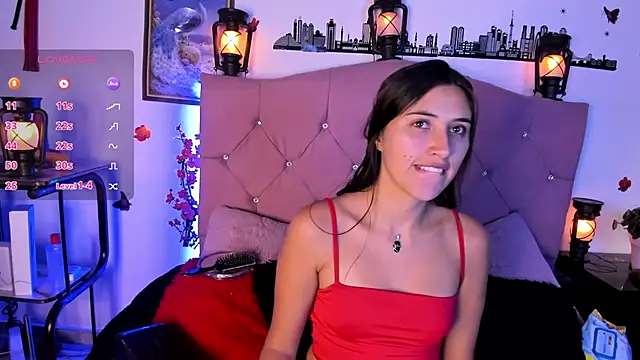 Snapshot of brenda_moris01 chatting on September 19, 9:08 pm brenda moris01 online show from September 19, 9:08 pm