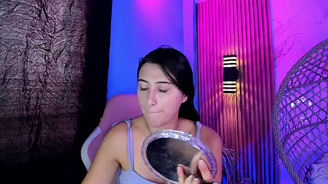 brenda moris01 online show from May 15, 9:13 pm