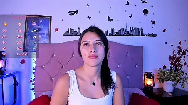Snapshot of brenda_moris01 chatting on September 22, 9:21 pm brenda moris01 online show from September 22, 9:21 pm