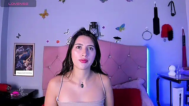 Snapshot of brenda_moris01 chatting on October 16, 9:23 pm brenda moris01 online show from October 16, 9:23 pm