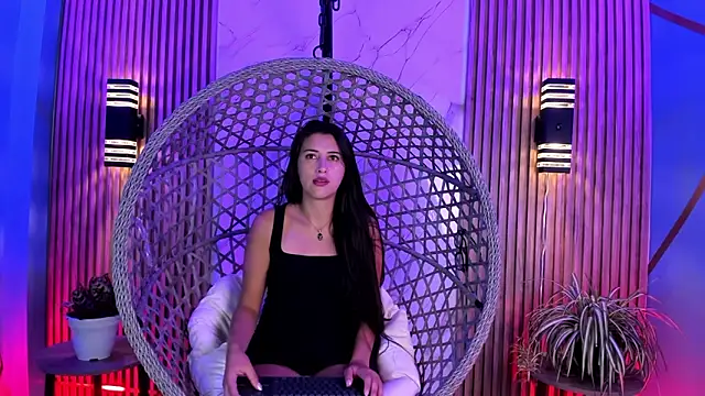 brenda moris01 online show from March 22, 10:22 pm