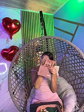 brenda moris01 online show from February 19, 10:18 pm