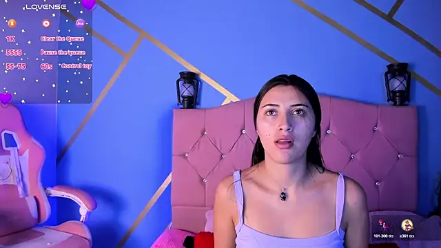 Snapshot of brenda_moris01 chatting on November 6, 9:08 pm brenda moris01 online show from November 6, 9:08 pm