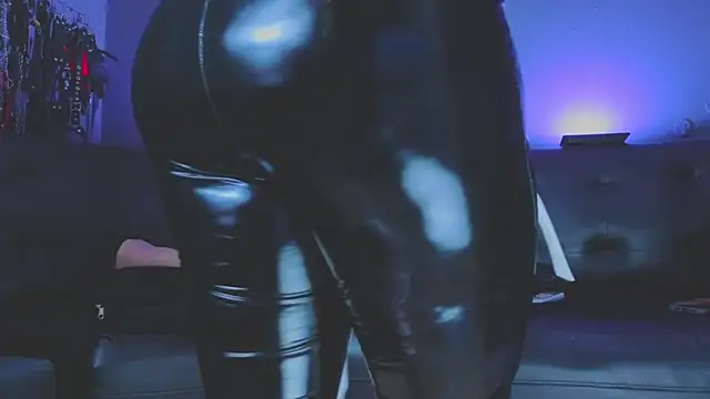 Amberstones online show from December 22, 7:47 pm