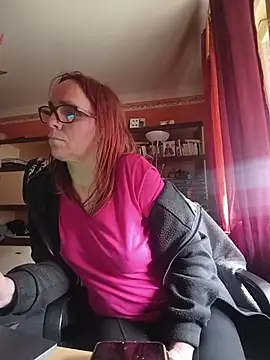 Dettybitch40 online show from March 29, 2:41 pm