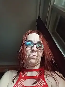 Snapshot of Dettybitch40 chatting on March 1, 7:47 pm Dettybitch40 online show from March 1, 7:47 pm