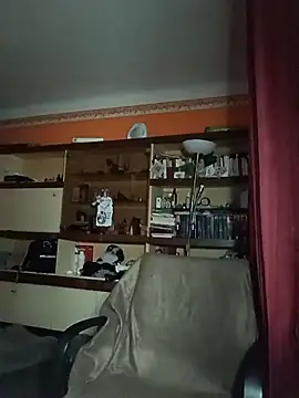 Snapshot of Dettybitch40 chatting on January 12, 4:14 pm Dettybitch40 online show from January 12, 4:14 pm