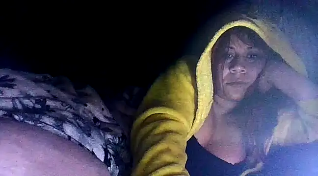 Shelzy420 online show from March 22, 6:43 am