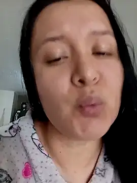 Arisha34 online show from February 18, 5:42 pm