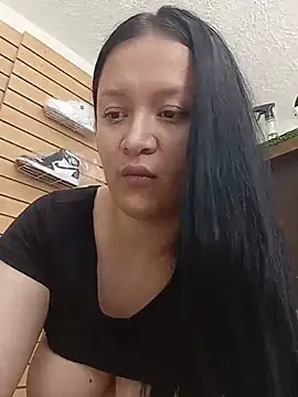 Snapshot of Arisha34 chatting on June 14, 6:31 pm Arisha34 online show from June 14, 6:31 pm