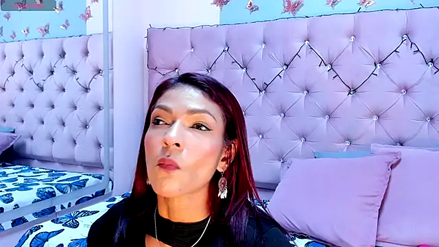 HannaPetit online show from December 17, 8:47 pm