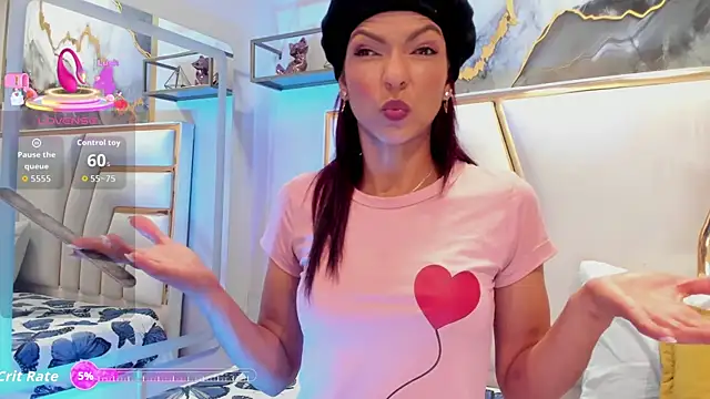 HannaPetit online show from November 4, 7:06 pm