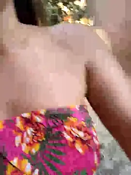 Emmabee123 online show from September 22, 8:04 pm