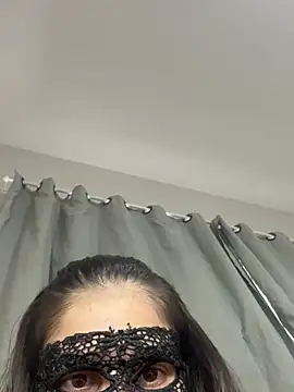 Emmabee123 online show from March 10, 12:20 pm