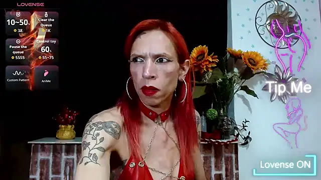 Snapshot of VanessaWolf chatting on July 10, 10:43 pm VanessaWolf online show from July 10, 10:43 pm