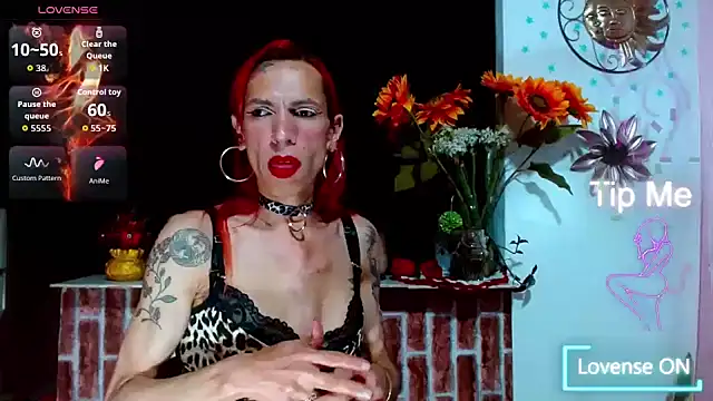 Snapshot of VanessaWolf chatting on July 9, 2:34 am VanessaWolf online show from July 9, 2:34 am