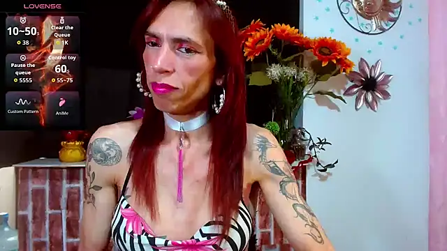 Snapshot of VanessaWolf chatting on July 13, 5:12 pm VanessaWolf online show from July 13, 5:12 pm