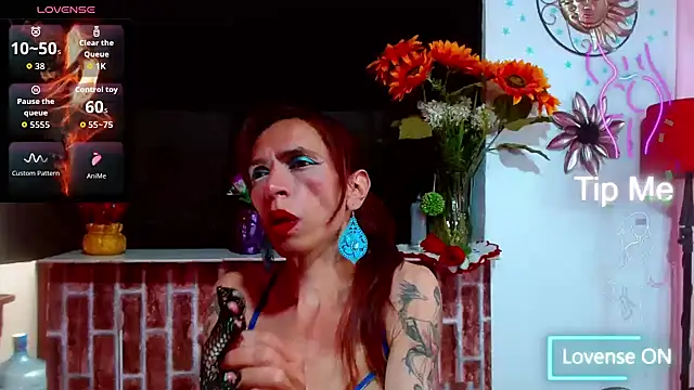 Snapshot of VanessaWolf chatting on July 15, 4:03 pm VanessaWolf online show from July 15, 4:03 pm