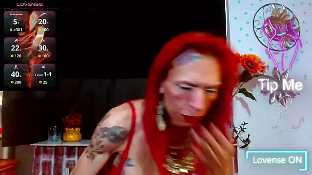 Snapshot of VanessaWolf chatting on July 11, 4:18 pm VanessaWolf online show from July 11, 4:18 pm