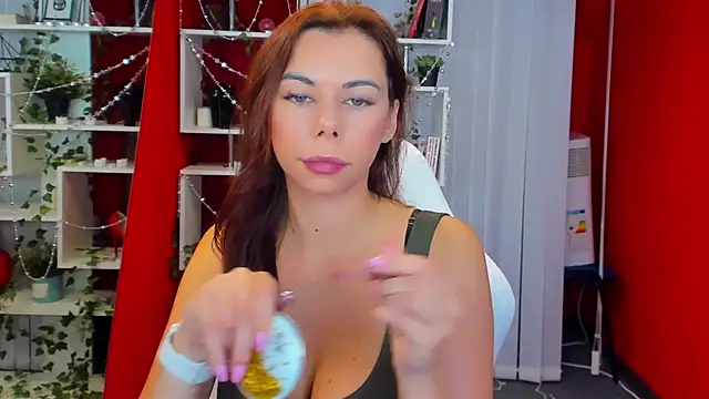 Snapshot of KateCloud chatting on November 5, 4:43 pm KateCloud online show from November 5, 4:43 pm