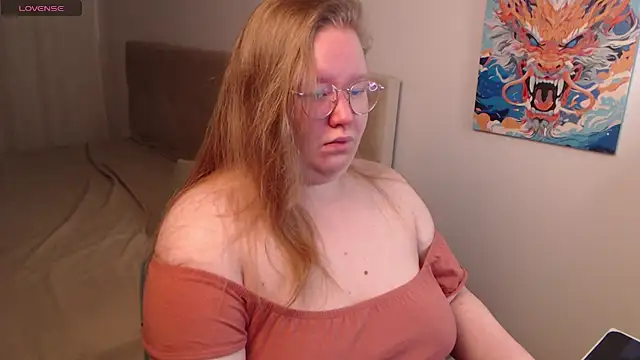 Snapshot of Ann_Muna chatting on December 6, 7:39 pm Ann Muna online show from December 6, 7:39 pm