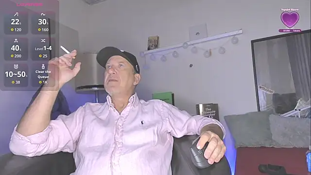 Snapshot of openminddaddy chatting on February 8, 6:55 am openminddaddy online show from February 8, 6:55 am