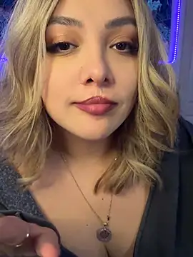 nativepumpkin95 online show from March 1, 8:45 am