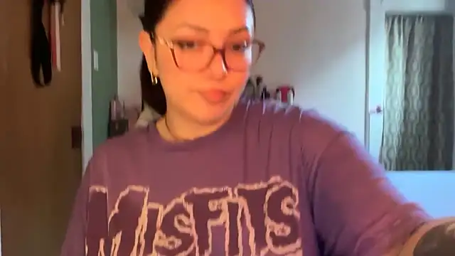 nativepumpkin95 online show from February 22, 9:49 pm