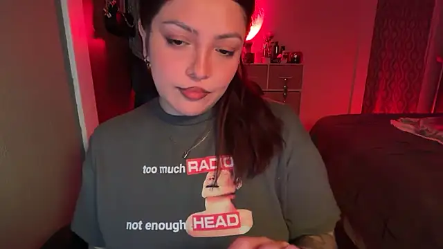 nativepumpkin95 online show from April 1, 6:26 am