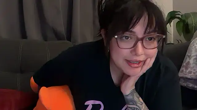 nativepumpkin95 online show from September 19, 2:48 am