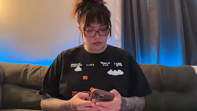 nativepumpkin95 online show from November 17, 9:08 pm