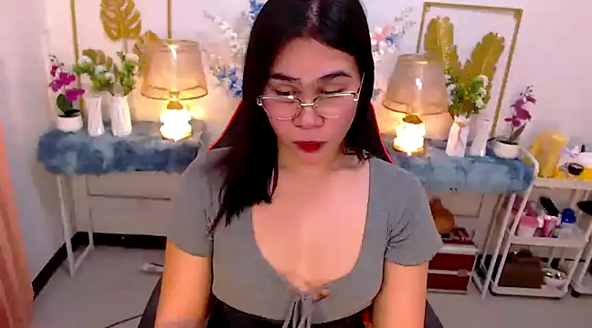 Snapshot of Asian_flabby chatting on March 4, 6:29 pm Asian flabby online show from March 4, 6:29 pm