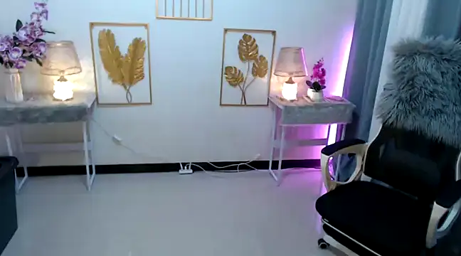 Snapshot of Asian_flabby chatting on January 3, 1:27 am Asian flabby online show from January 3, 1:27 am