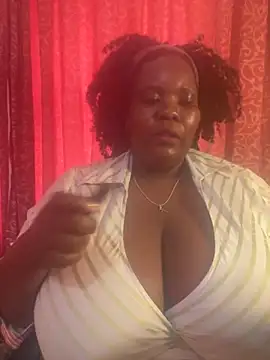 Snapshot of Michyboldy chatting on September 29, 6:31 am Michyboldy online show from September 29, 6:31 am