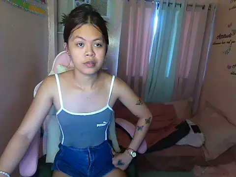 young salsalita online show from March 5, 5:04 am