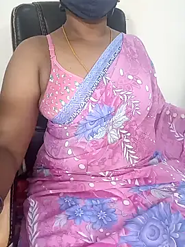 Snapshot of Tamil-hotwife chatting on March 13, 4:16 am Tamil-hotwife online show from March 13, 4:16 am